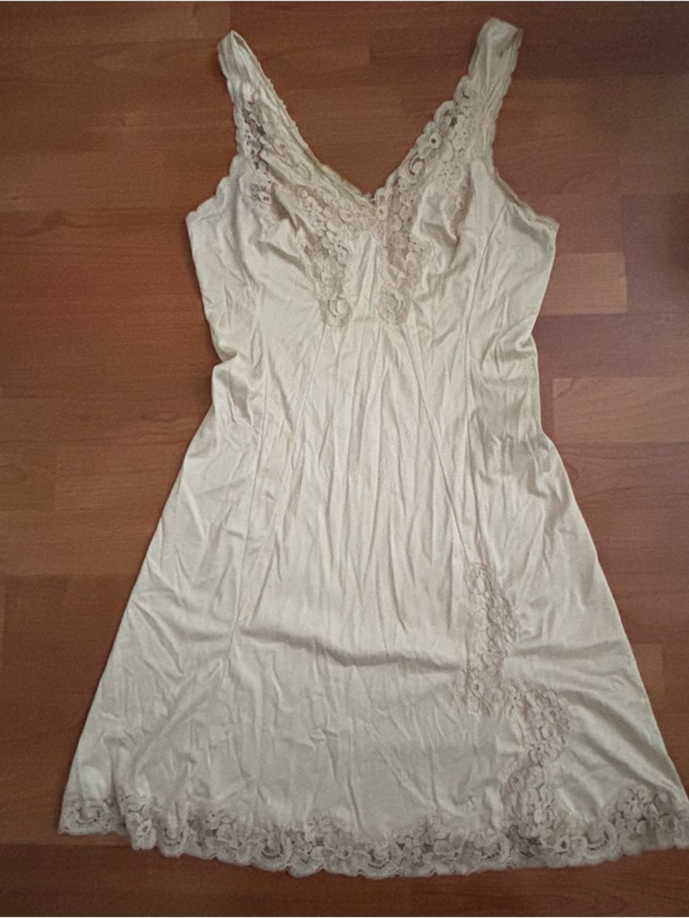 Women’s beige cream vintage slip dress size small